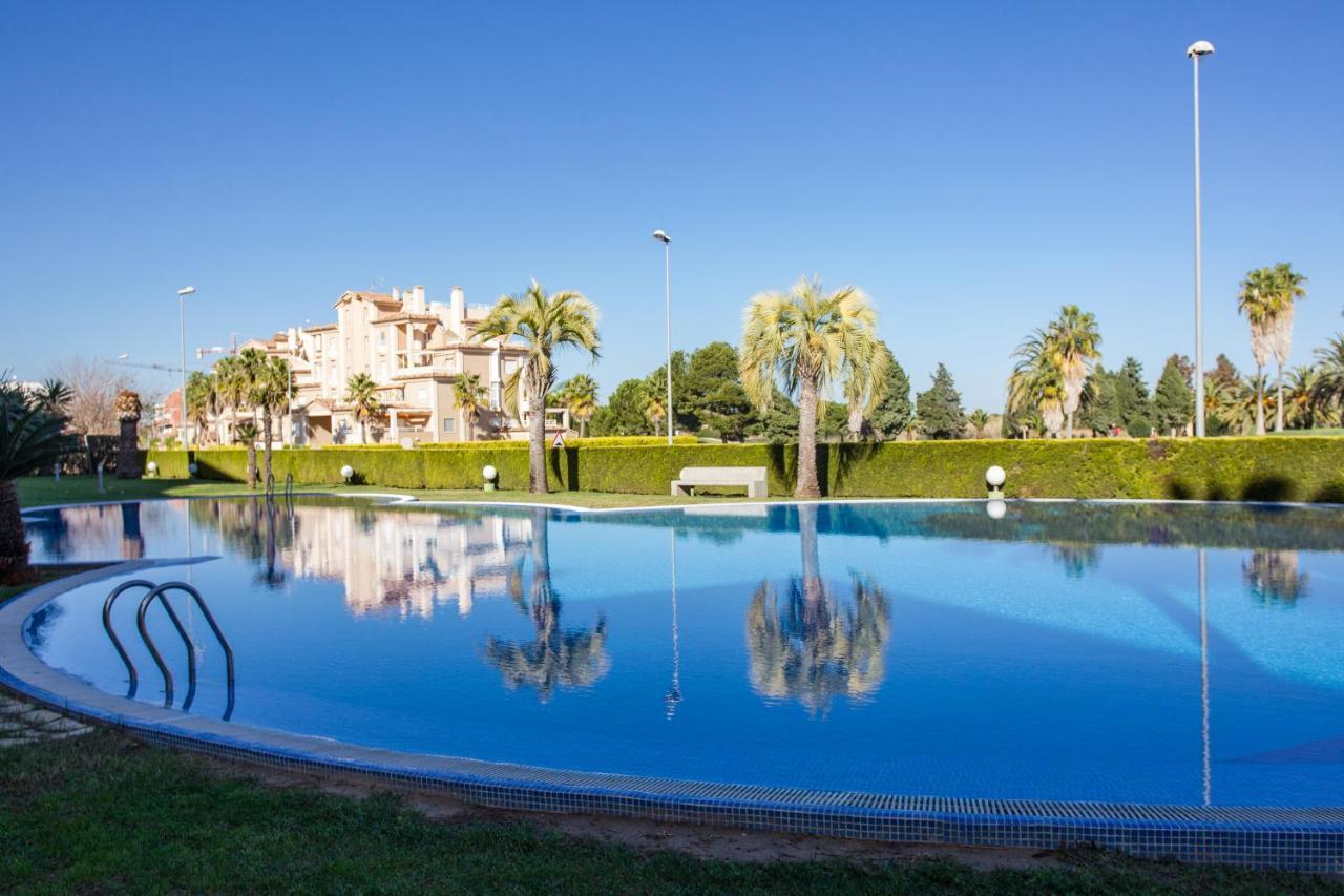 Apartamento Nuevo En La Playa- Met- Oliva Nova Golf Luaran gambar